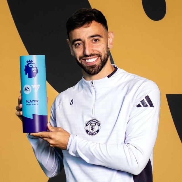 Bruno Fernandes Wins EA SPORTS Premier League Player of the Season 2025/26 